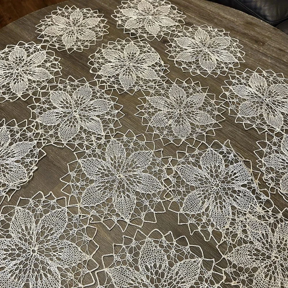 Antique Handmade Crochet Lace Doilies Lot 15 Matching Floral 8-9